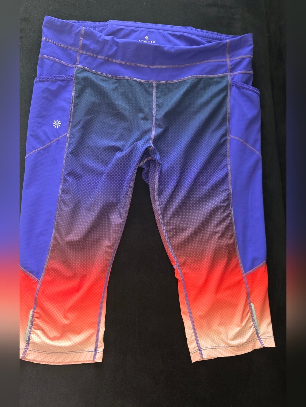 Athleta Purple to Red Ombre Capri Leggings